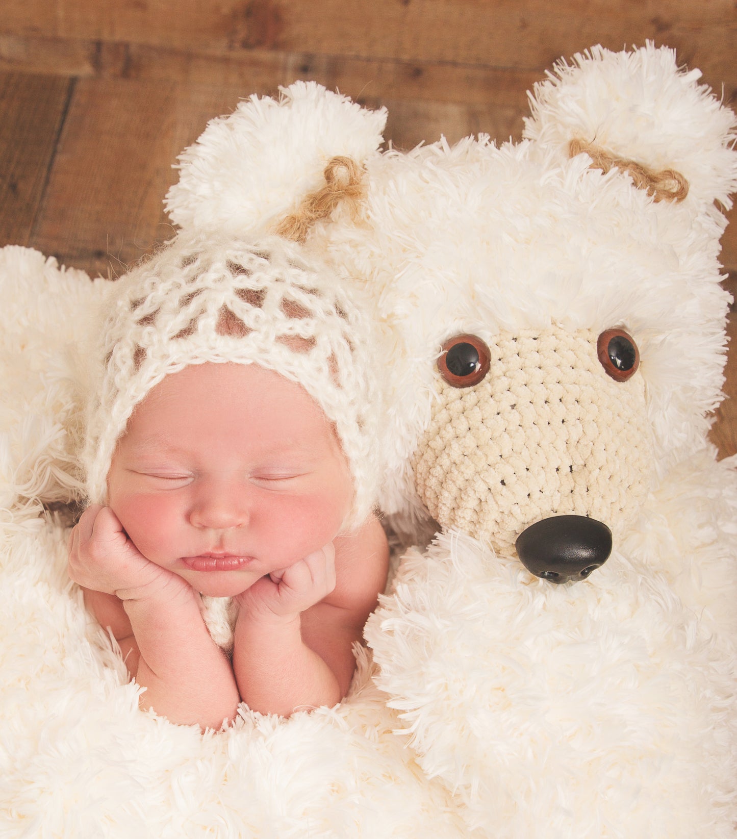 Crochet Pattern for Faux Bear Skin Nursery Rug or Photo Prop (DIY Tutorial) | Crochet Nursery Bear Rug Pattern | Bear Rug Crocheting Pattern | DIY Written Crochet Instructions