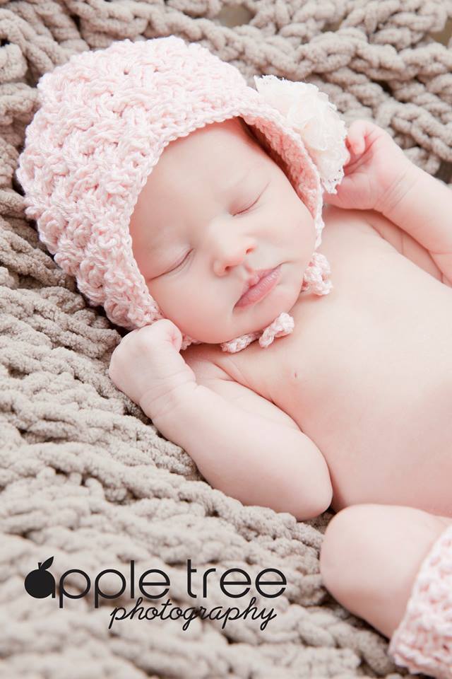 Crochet Pattern for Diagonal Weave Baby Bonnet | Crochet Baby Bonnet Pattern | Baby Hat Crocheting Pattern | DIY Written Crochet Instructions