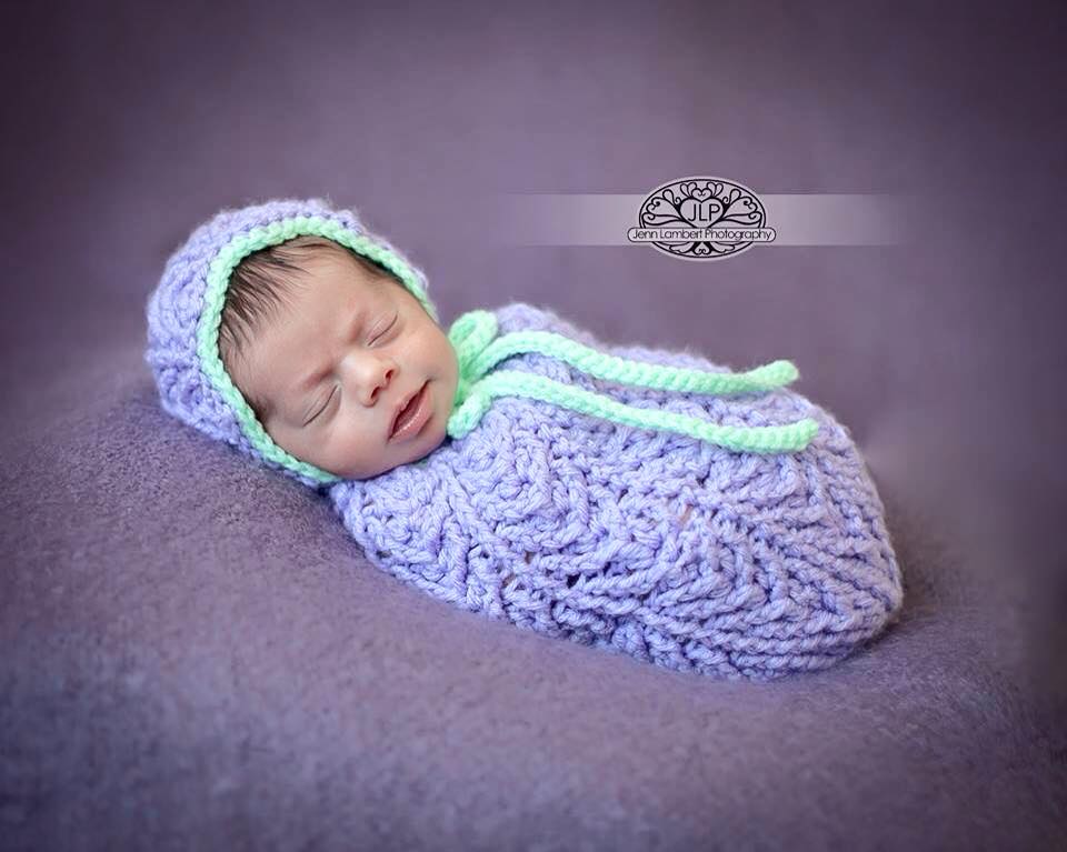 Crochet Pattern for Arrowhead Baby Bonnet | Crochet Baby Bonnet Pattern | Baby Hat Crocheting Pattern | DIY Written Crochet Instructions