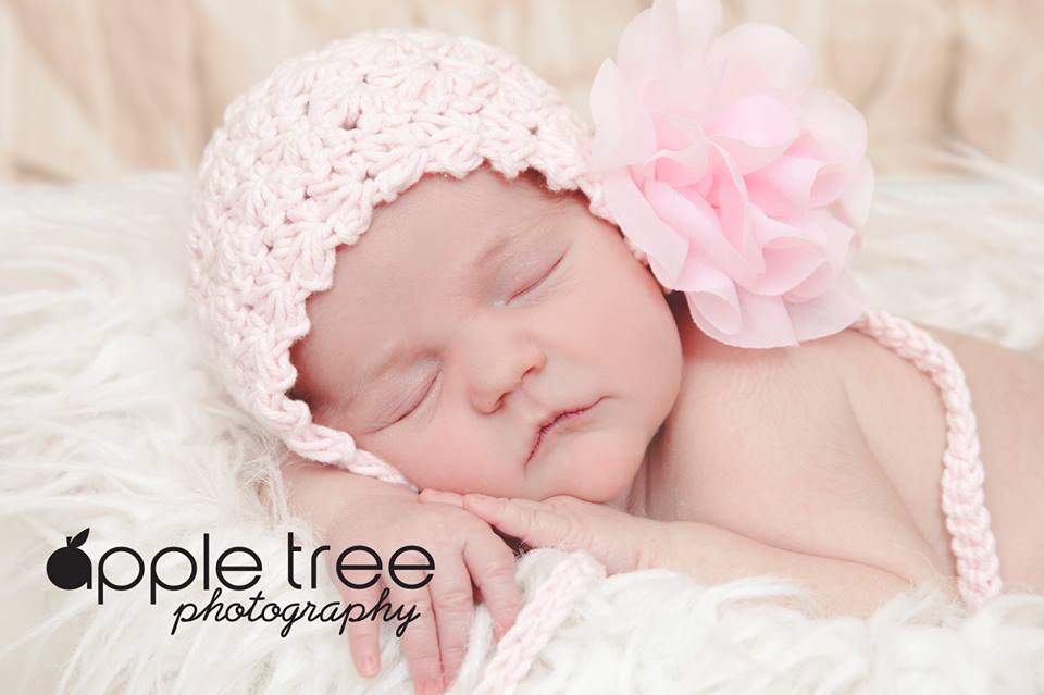 Crochet Pattern for Vintage Star Baby Bonnet | Crochet Baby Bonnet Pattern | Baby Hat Crocheting Pattern | DIY Written Crochet Instructions