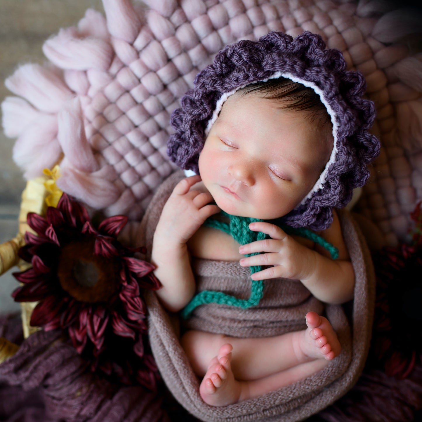 Crochet Pattern for Flower Baby Bonnet | Crochet Baby Bonnet Pattern | Baby Hat Crocheting Pattern | DIY Written Crochet Instructions
