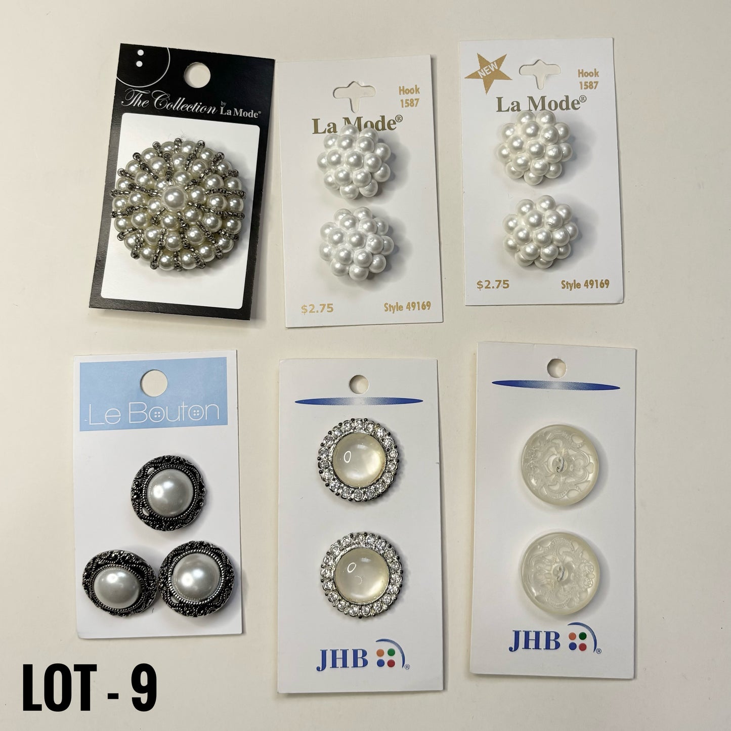 BUTTONS: Assorted Lots (various colors and sizes)