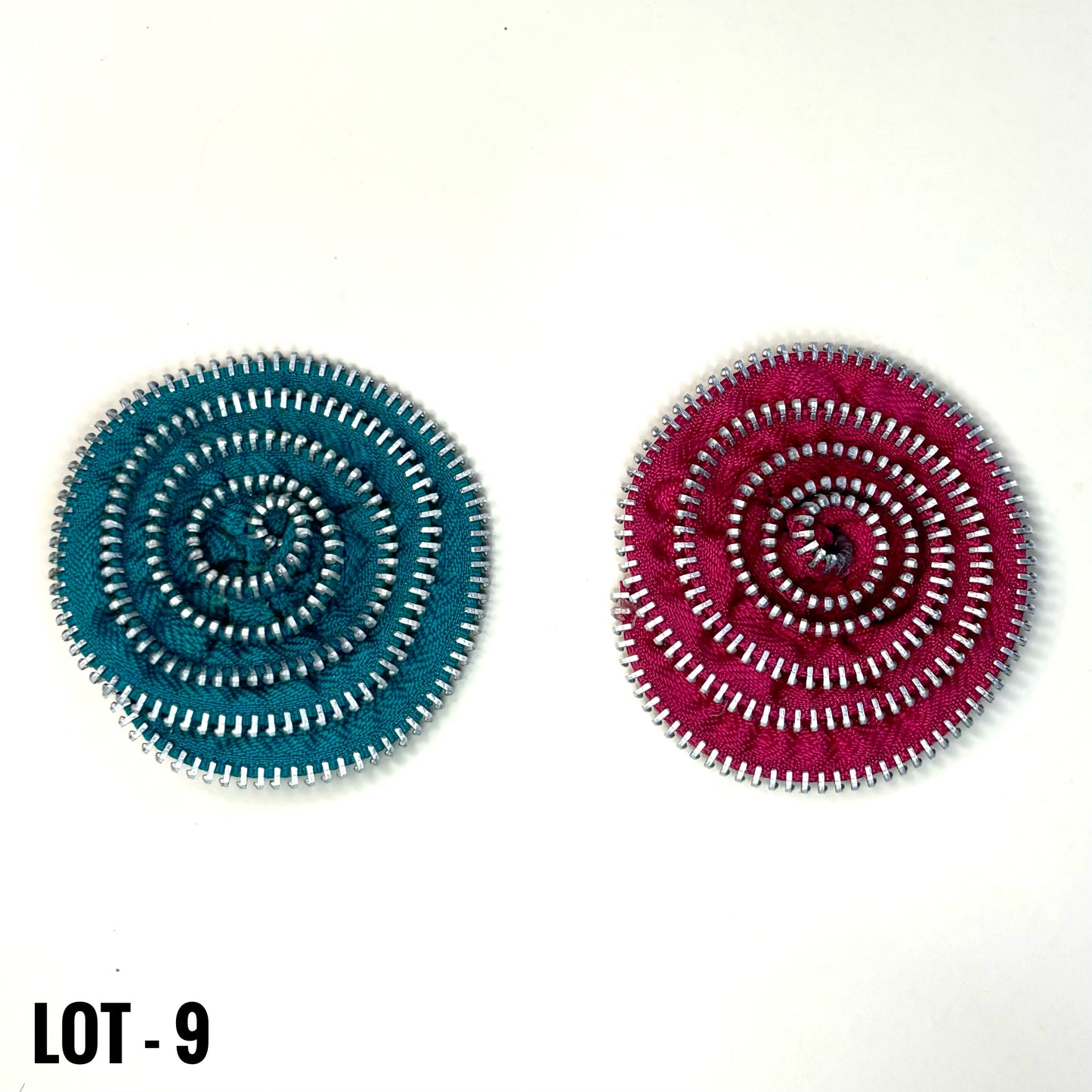 FABRIC FLOWERS: Assorted colors and sizes (with and without clips/pins)