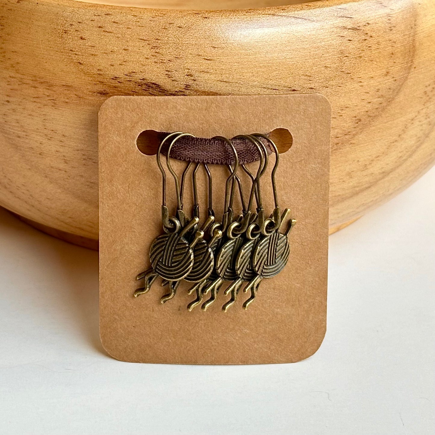 Stitch Markers: Ball of Yarn with bronze or silver finish (sets of 5 or 6 markers)