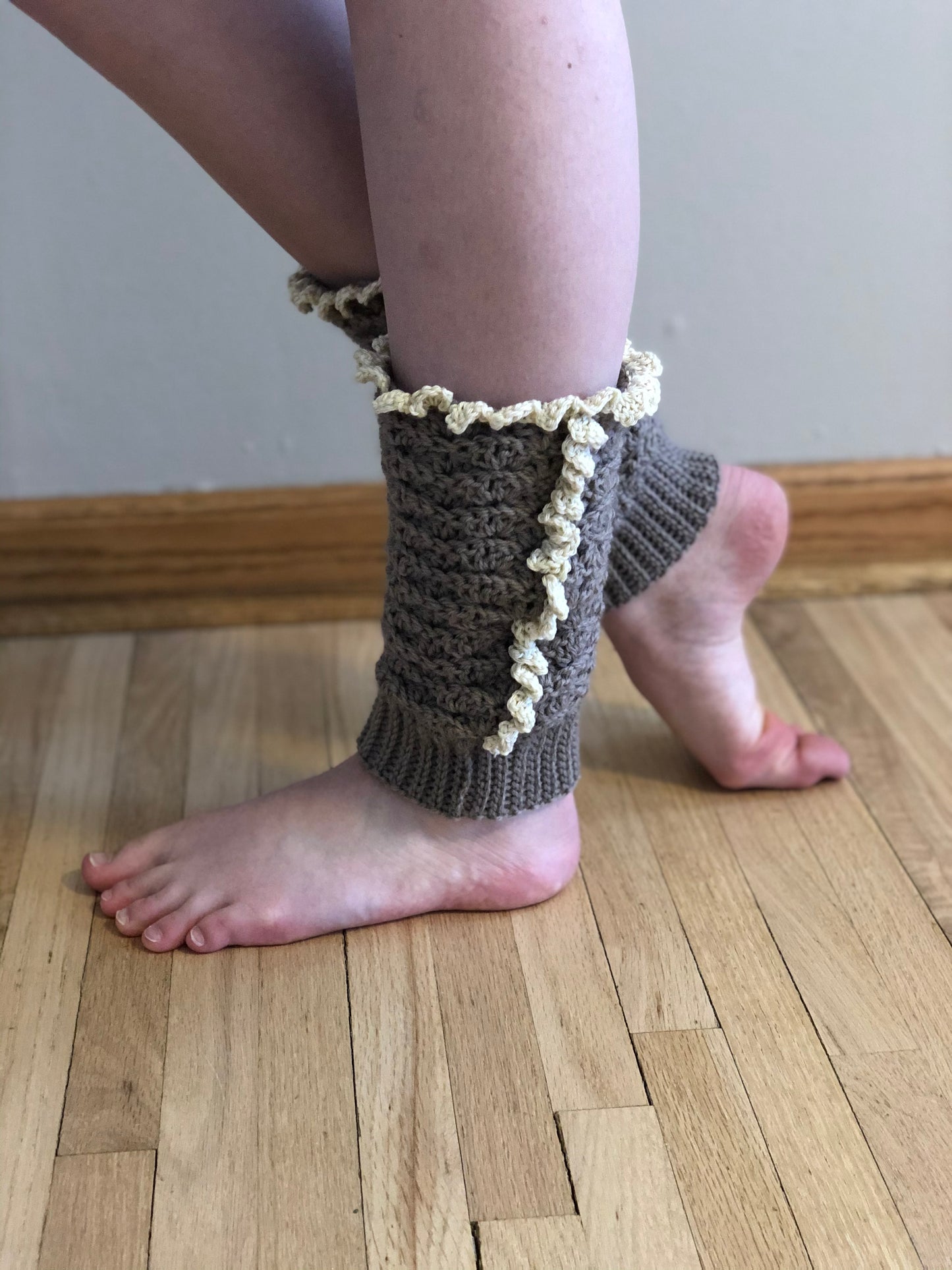 Lacy Ruffle Leg Warmers | Handmade Wool Blend Leg Warmers | One Size Fits Most Children | Ready To Ship