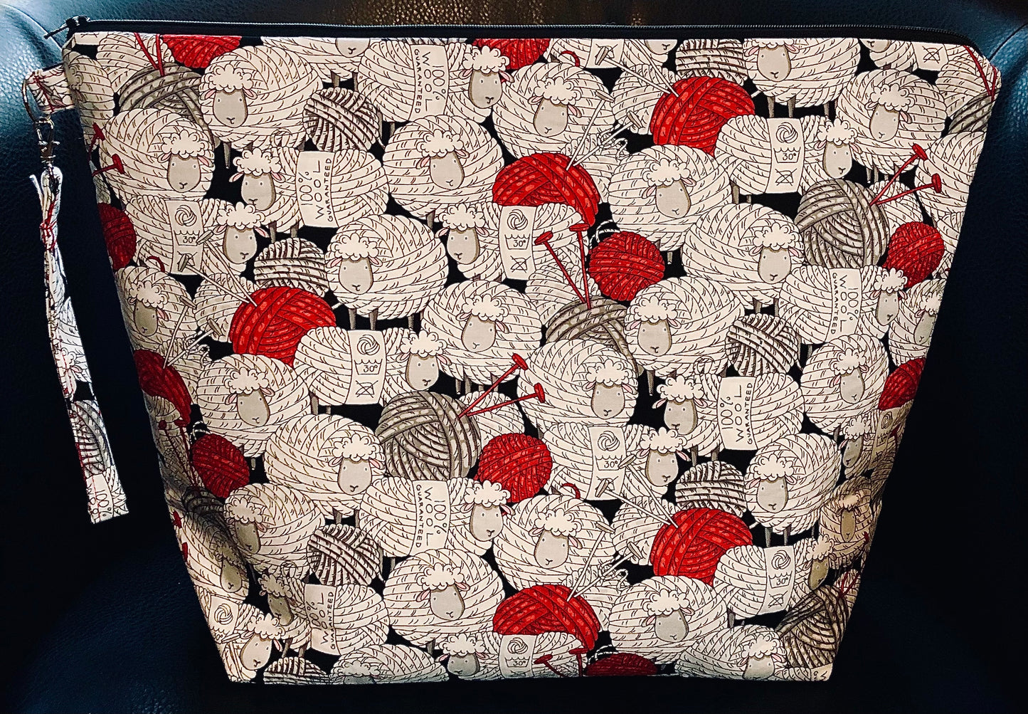 ORGANIZATION: Handmade Project Bags | Medium and Large Project Bags | Sheep and Yarn Fabric | Ball of Yarn Fabric | Knitting Fabric | Knitting Bag