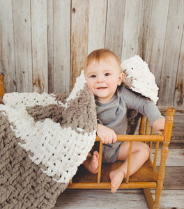 Crochet Pattern for Zig Zag Weave Blanket | Crochet Blanket Pattern | Blanket Crocheting Pattern | DIY Written Crochet Instructions
