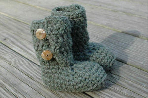 Crochet Pattern for Bulky Button Loop Booties | Crochet Baby Shoes Pattern | Baby Booties Crocheting Pattern | DIY Written Crochet Instructions