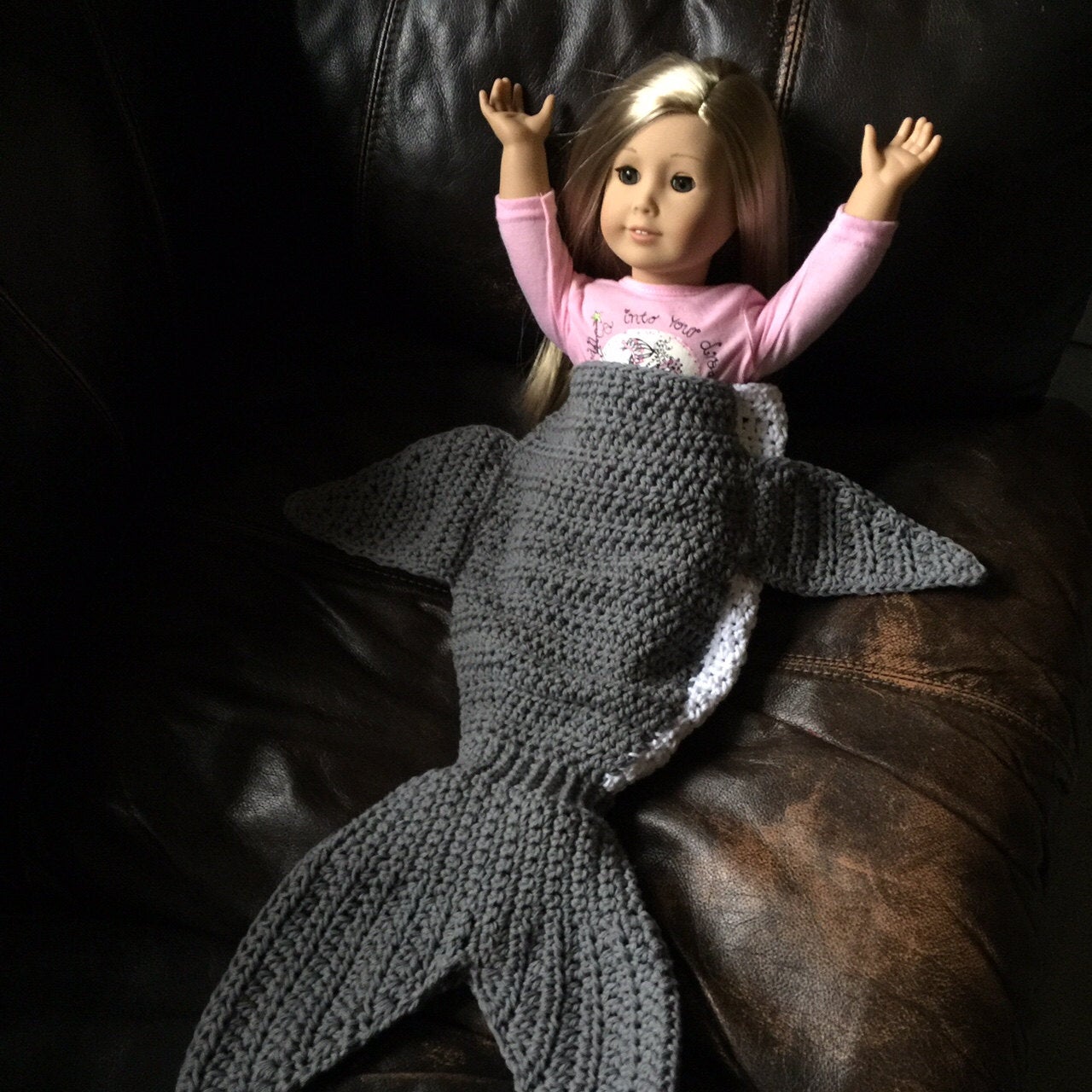 Crochet Pattern for Shark Tail Blanket | Crochet Shark Tail Sack Pattern | Shark Tail Crocheting Pattern | DIY Written Crochet Instructions