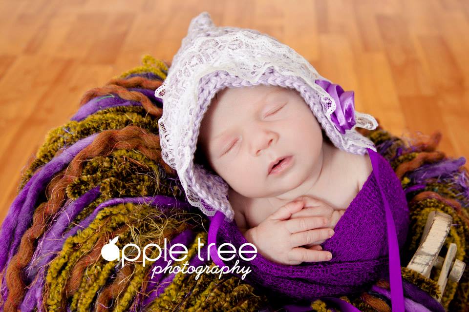 Crochet Pattern for Star Stitch Pixie Bonnet | Crochet Baby Bonnet Pattern | Baby Hat Crocheting Pattern | DIY Written Crochet Instructions