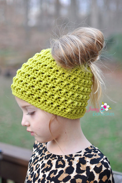 Crochet Pattern for Criss Cross Ponytail or Messy Bun Beanie Hat (DIY Tutorial) | Crochet Hat Pattern | Hat Crocheting Pattern | DIY Written Crochet Instructions