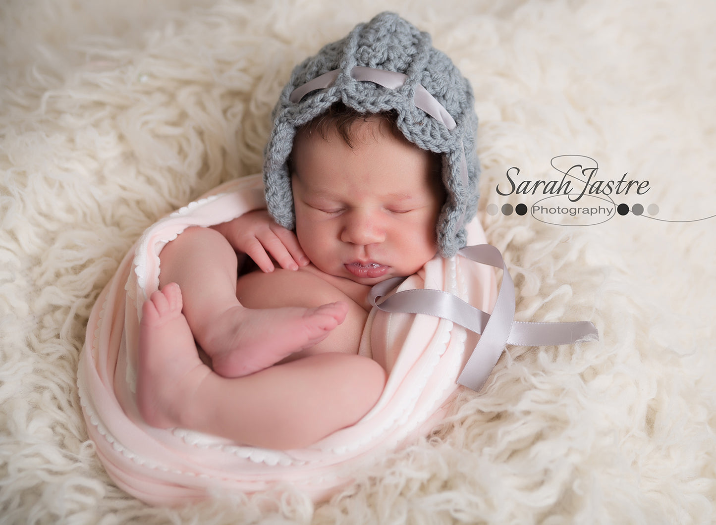 Crochet Pattern for Ashlyn Baby Bonnet | Crochet Baby Bonnet Pattern | Baby Hat Crocheting Pattern | DIY Written Crochet Instructions