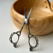 Load image into Gallery viewer, Vintage Style Victorian Scrollwork Embroidery Scissors with protective sleeve
