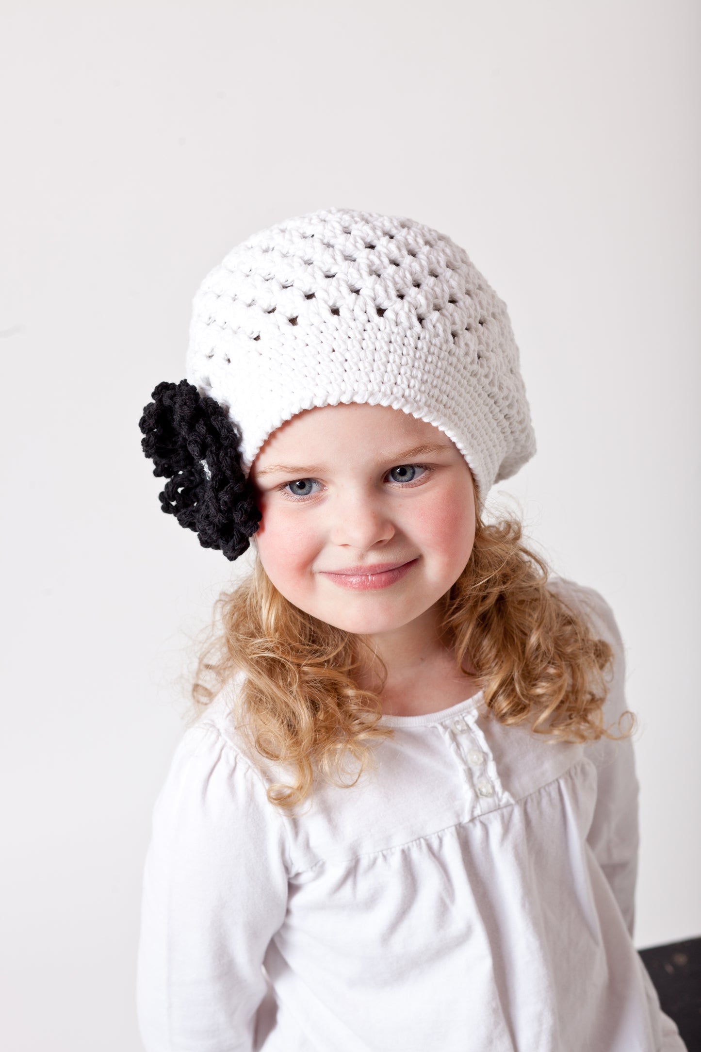 Crochet Pattern for Taryn Hat (with interchangeable flowers) | Crochet Hat Pattern | Hat Crocheting Pattern | DIY Written Crochet Instructions