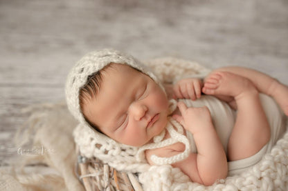 Crochet Pattern for Chantilly Baby Bonnet | Crochet Baby Bonnet Pattern | Baby Hat Crocheting Pattern | DIY Written Crochet Instructions