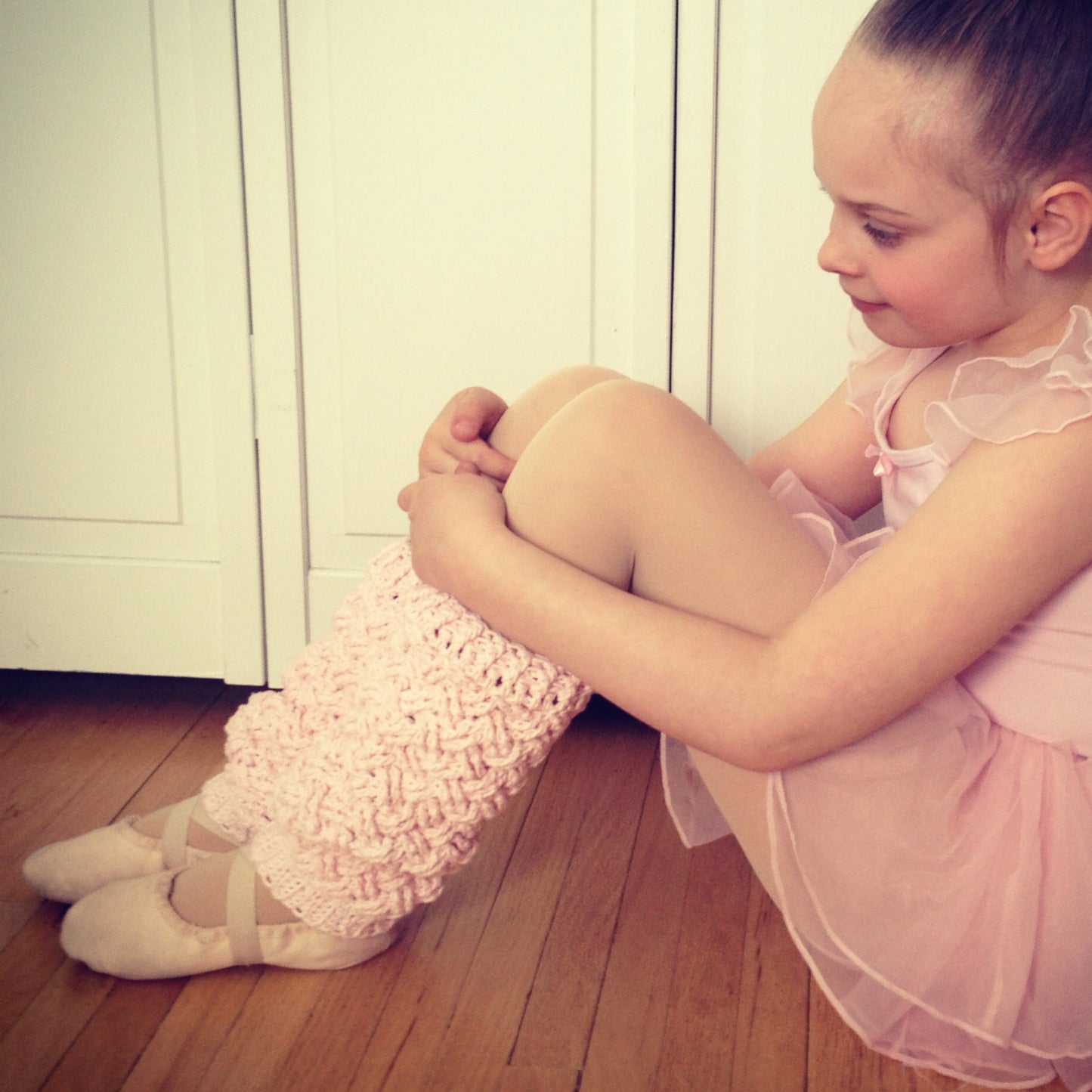 Crochet Pattern for Diagonal Weave Leg Warmers | Crochet Leg Warmers Pattern | Leg Warmer Crocheting Pattern | DIY Written Crochet Instructions