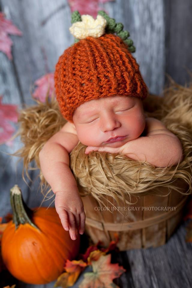 Crochet Pattern for Pumpkin Beanie | Crochet Hat Pattern | Hat Crocheting Pattern | DIY Written Crochet Instructions