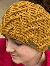 Load image into Gallery viewer, Crochet Pattern for Denali Ear Warmer | Crochet Headband Pattern | Ear Warmer Crocheting Pattern | DIY Written Crochet Instructions
