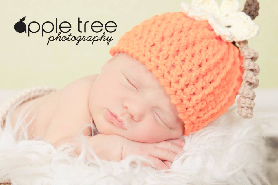Crochet Pattern for Pumpkin Beanie | Crochet Hat Pattern | Hat Crocheting Pattern | DIY Written Crochet Instructions