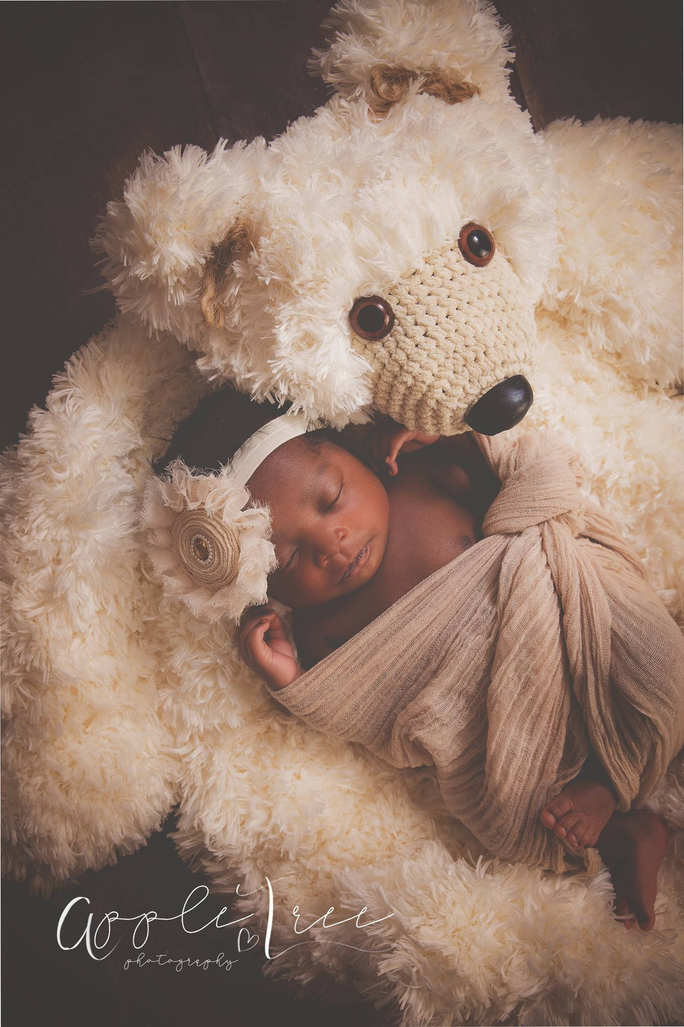 Crochet Pattern for Faux Bear Skin Nursery Rug or Photo Prop (DIY Tutorial) | Crochet Nursery Bear Rug Pattern | Bear Rug Crocheting Pattern | DIY Written Crochet Instructions