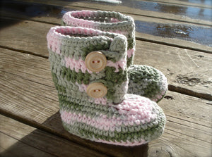 Crochet Pattern for Button Loop Booties | Crochet Baby Shoes Pattern | Baby Booties Crocheting Pattern | DIY Written Crochet Instructions