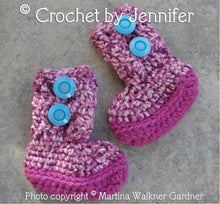 Load image into Gallery viewer, Crochet Pattern for Bulky Button Loop Booties | Crochet Baby Shoes Pattern | Baby Booties Crocheting Pattern | DIY Written Crochet Instructions
