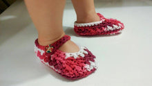 Load image into Gallery viewer, Crochet Pattern for Petite Mary Jane Slippers Baby Booties | Crochet Baby Shoes Pattern | Baby Booties Crocheting Pattern | DIY Written Crochet Instructions
