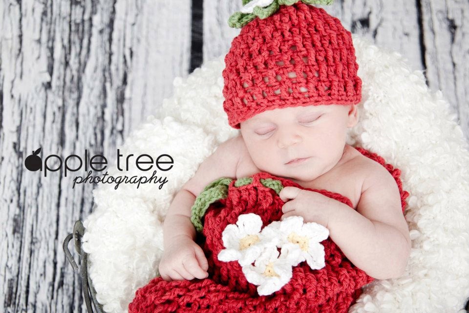 Crochet Pattern for Berrylicious Strawberry Cocoon | Crochet Snuggle Sack Pattern | Baby Cocoon Crocheting Pattern | DIY Written Crochet Instructions