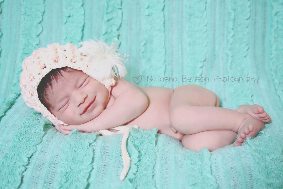 Crochet Pattern for Puff Stitch Baby Bonnet | Crochet Baby Bonnet Pattern | Baby Hat Crocheting Pattern | DIY Written Crochet Instructions