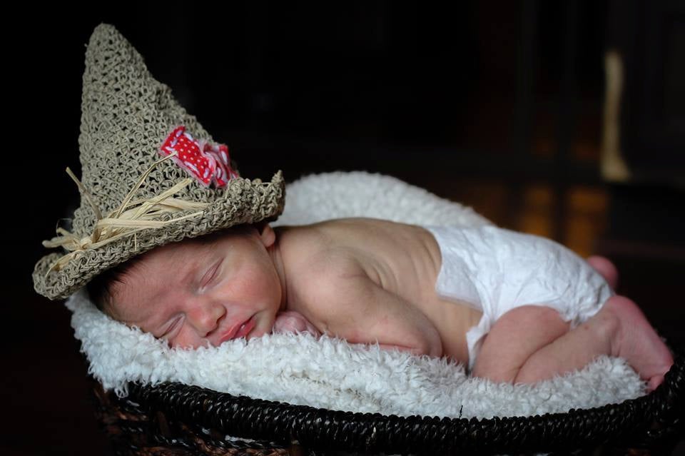 Crochet Pattern for Halloween Scarecrow Hat | Crochet Hat Pattern | Hat Crocheting Pattern | DIY Written Crochet Instructions