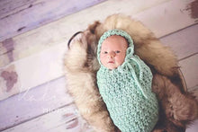 Load image into Gallery viewer, Crochet Pattern for Star Stitch Baby Cocoon or Swaddle Sack | Crochet Hat Pattern | Hat Crocheting Pattern | DIY Written Crochet Instructions
