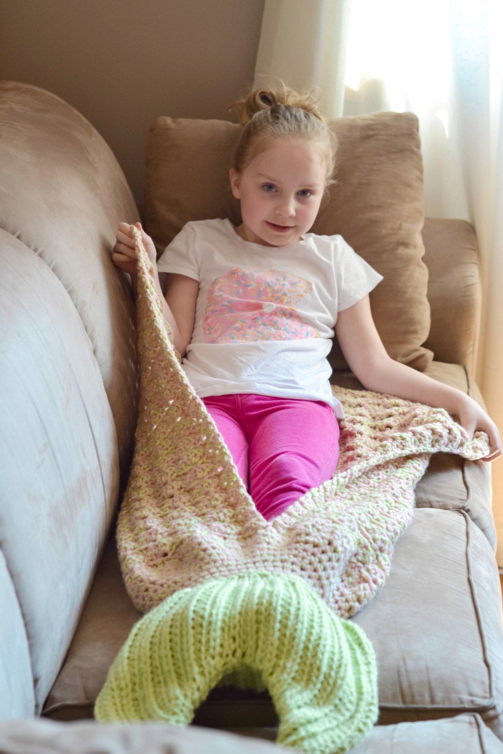 Crochet Pattern for Mermaid Tail Blanket (DIY Tutorial) | Crochet Mermaid Tail Pattern | Mermaid Tail Crocheting Pattern | DIY Written Crochet Instructions